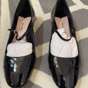 Miu Miu flat shoes